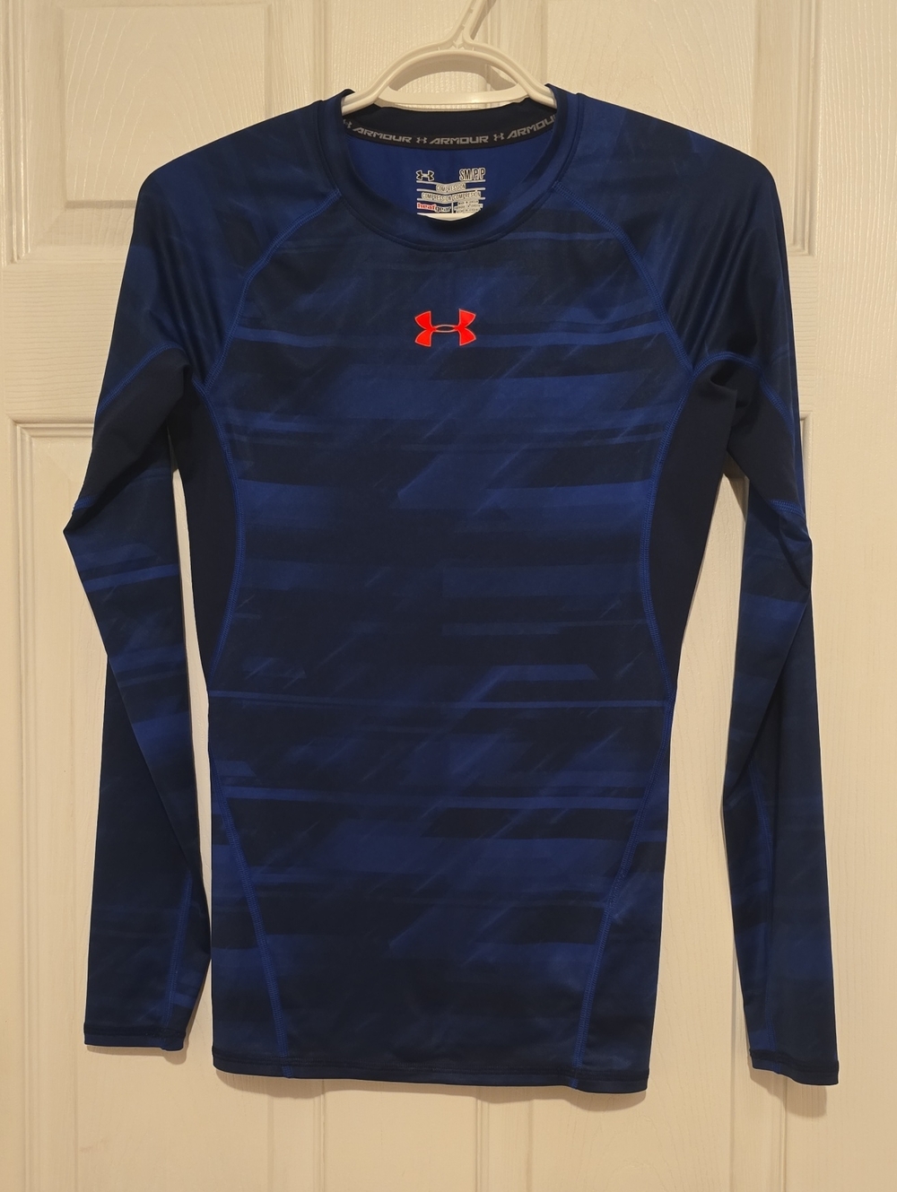 Under Armour Men’s Navy Blue Long-Sleeve Rash Guard with Red Logo